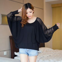 秋冬新風(fēng)尚 圓領(lǐng)長(zhǎng)袖T恤——通勤休閑皆宜的爆款穿搭指南